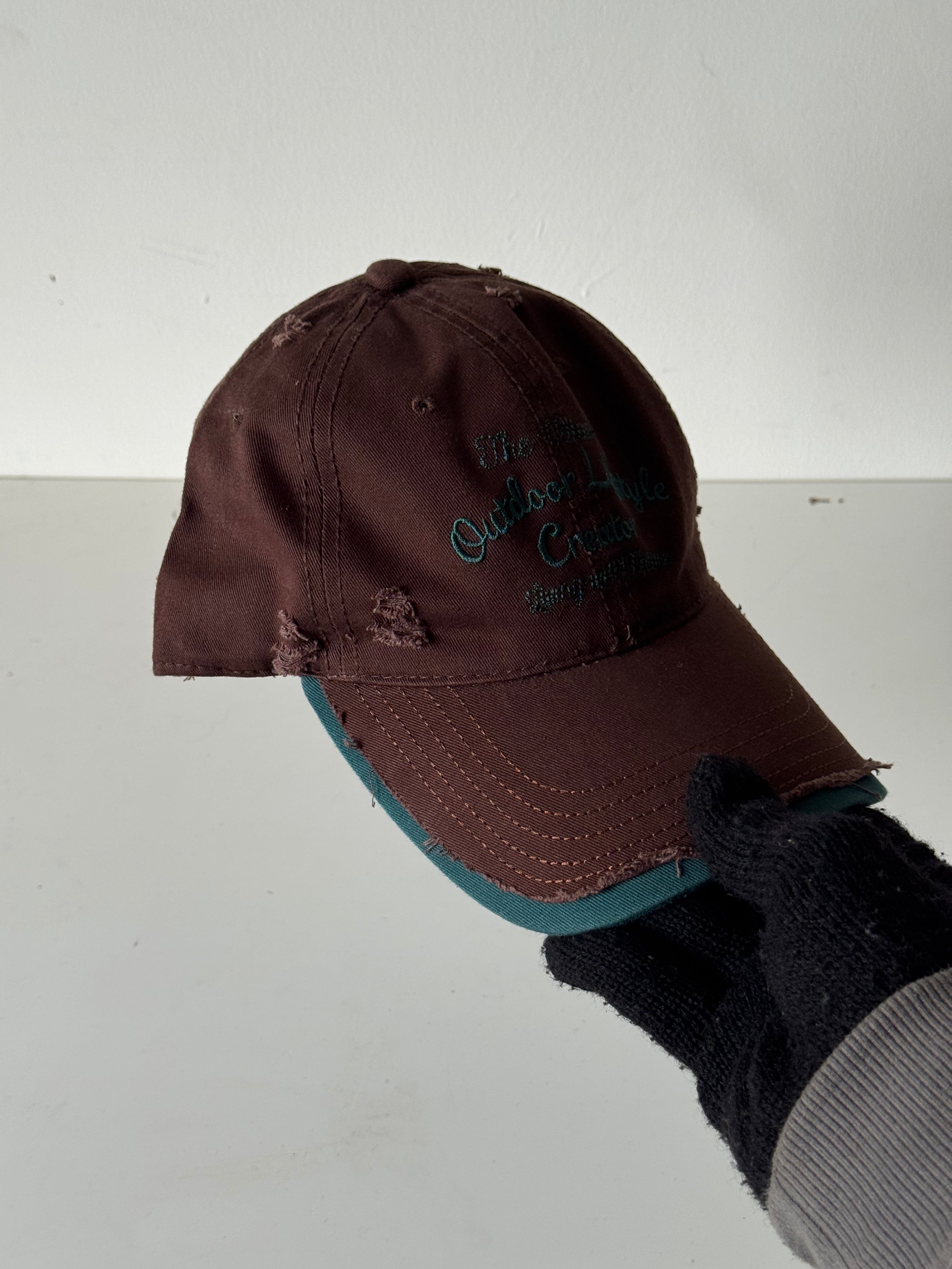 Y2K distress cap