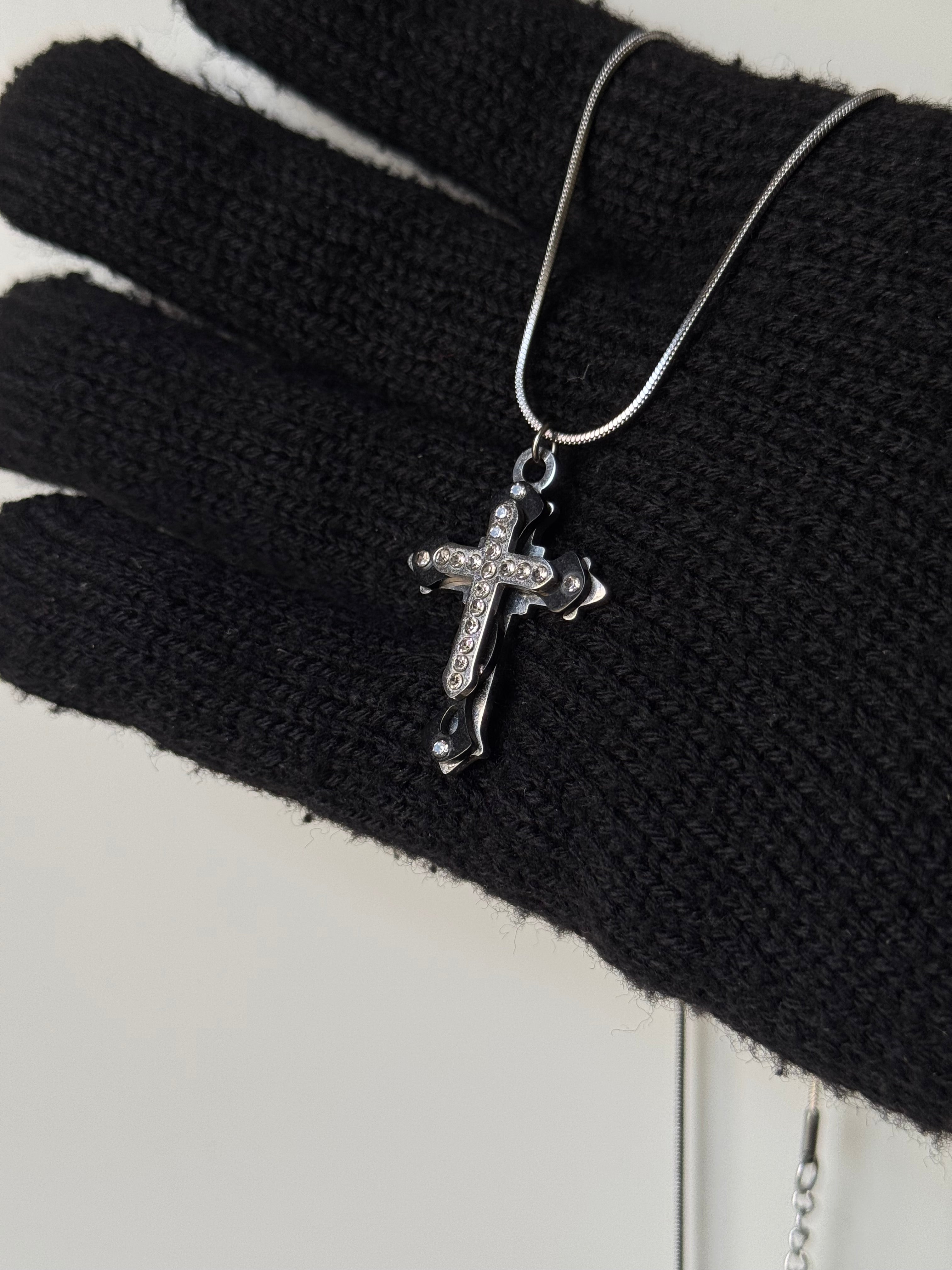 Black crystal cross chain