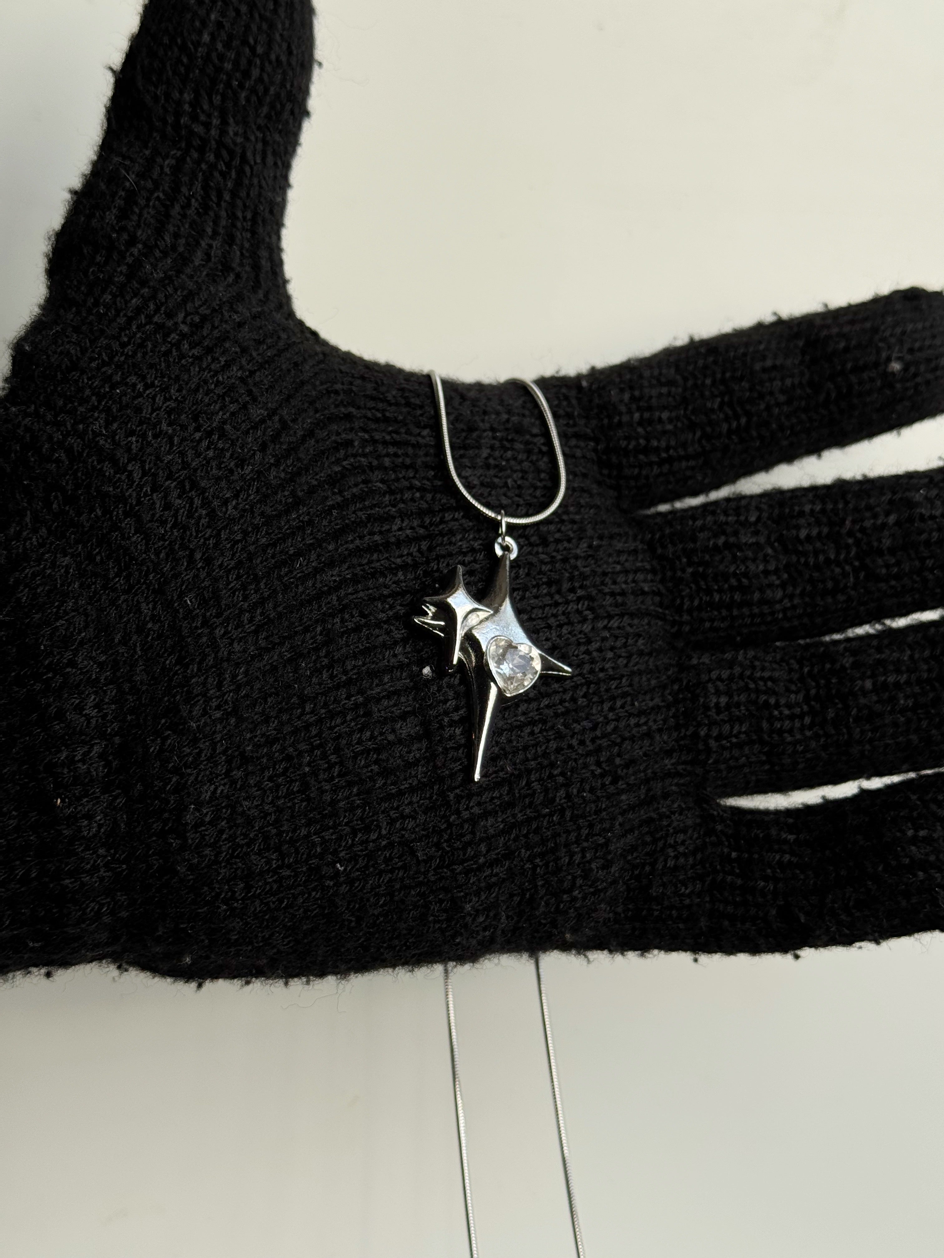 White stone twin pendant chain