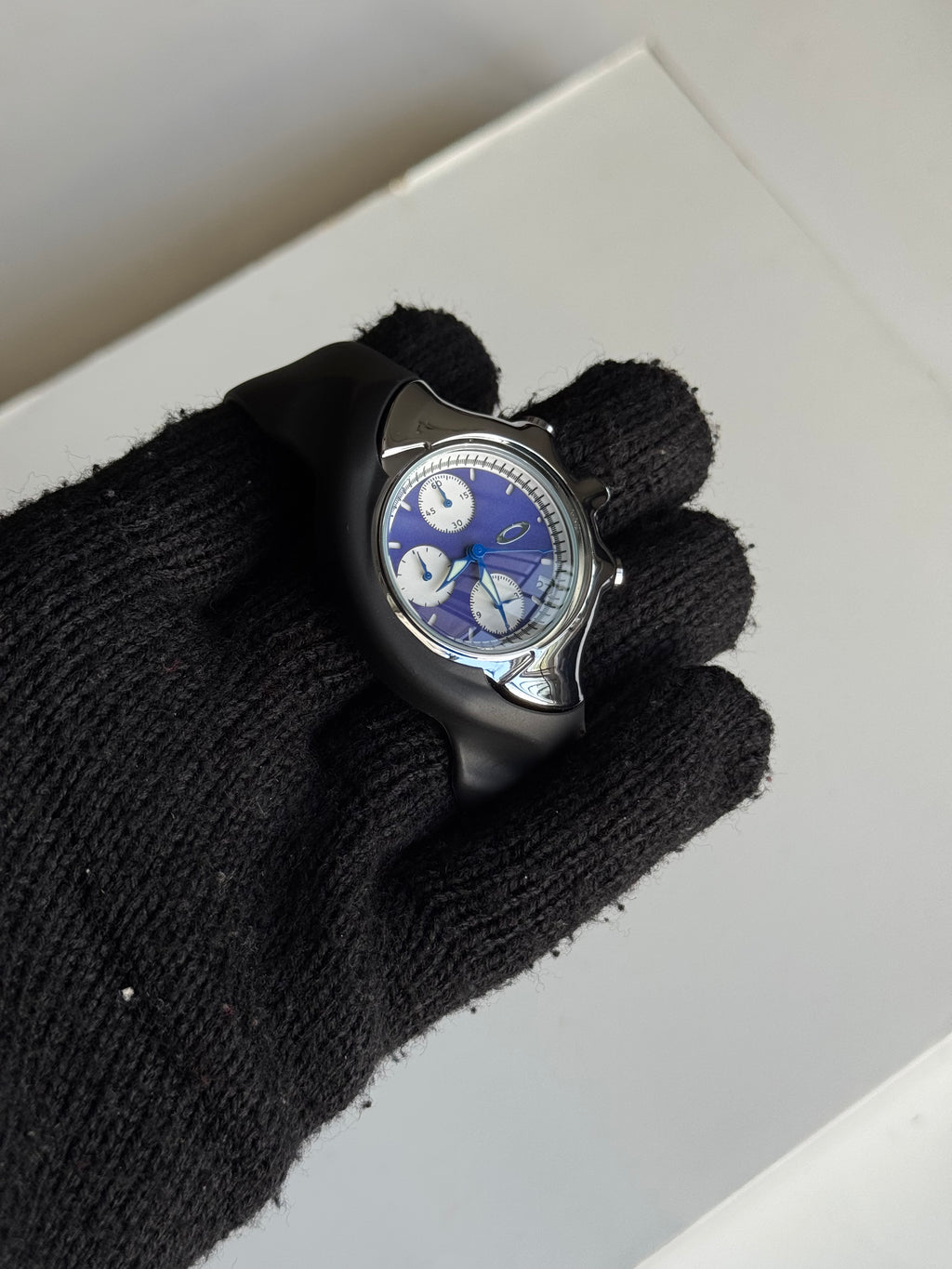 Oakley detonator watch