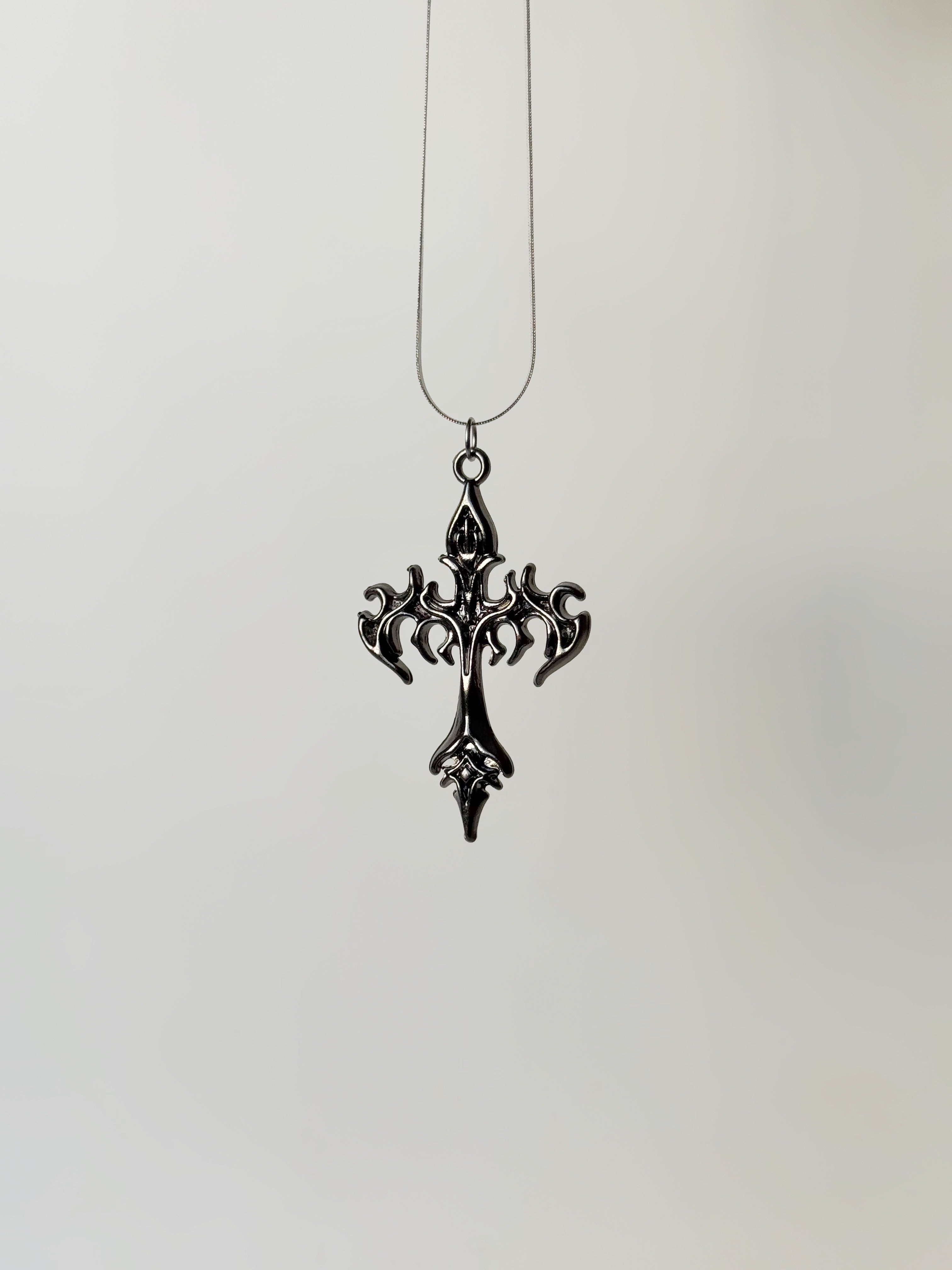 GOTHIC CROSS PENDANT-thumbmail-1