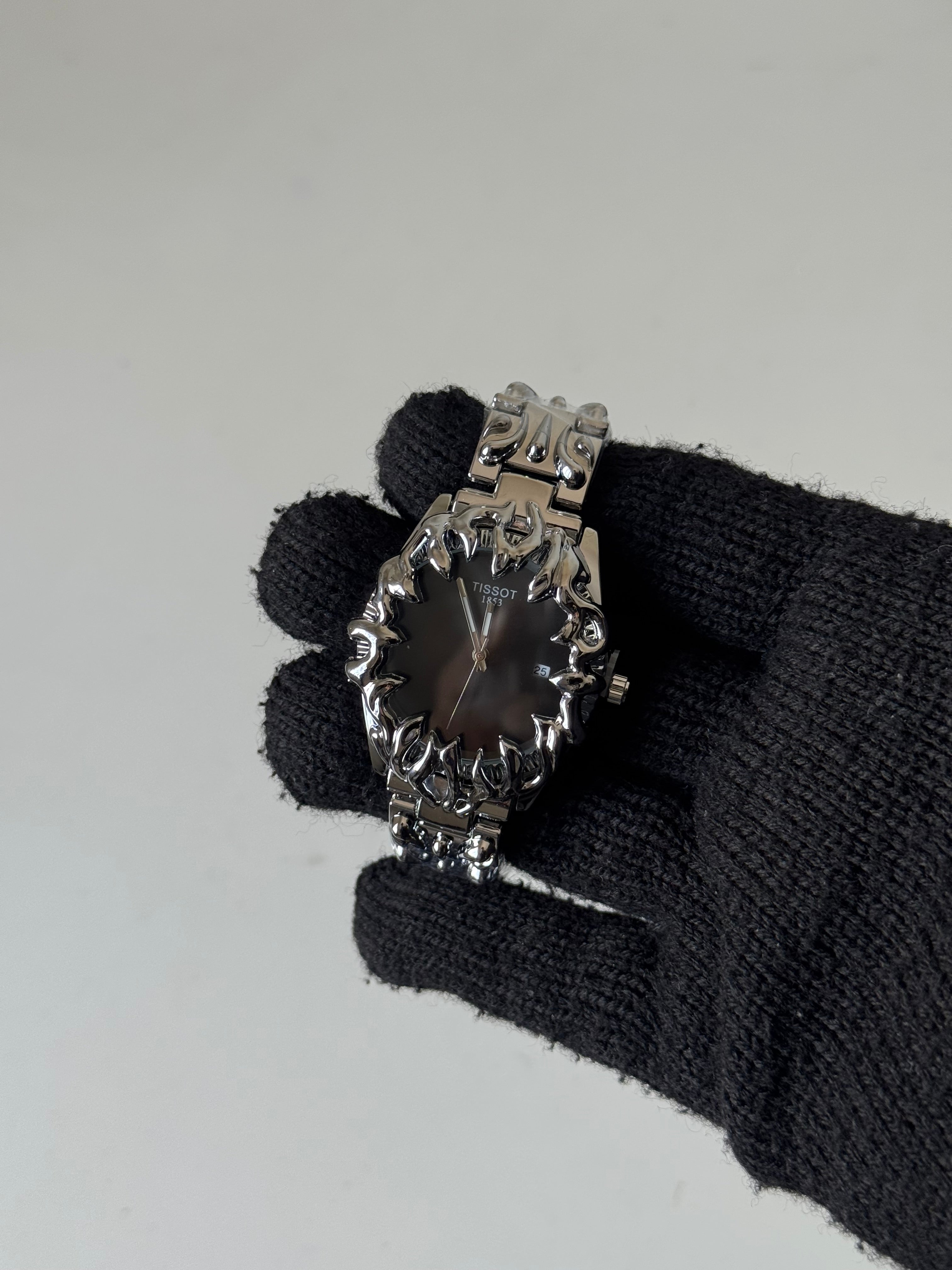 The claw / black silver-thumbmail-3