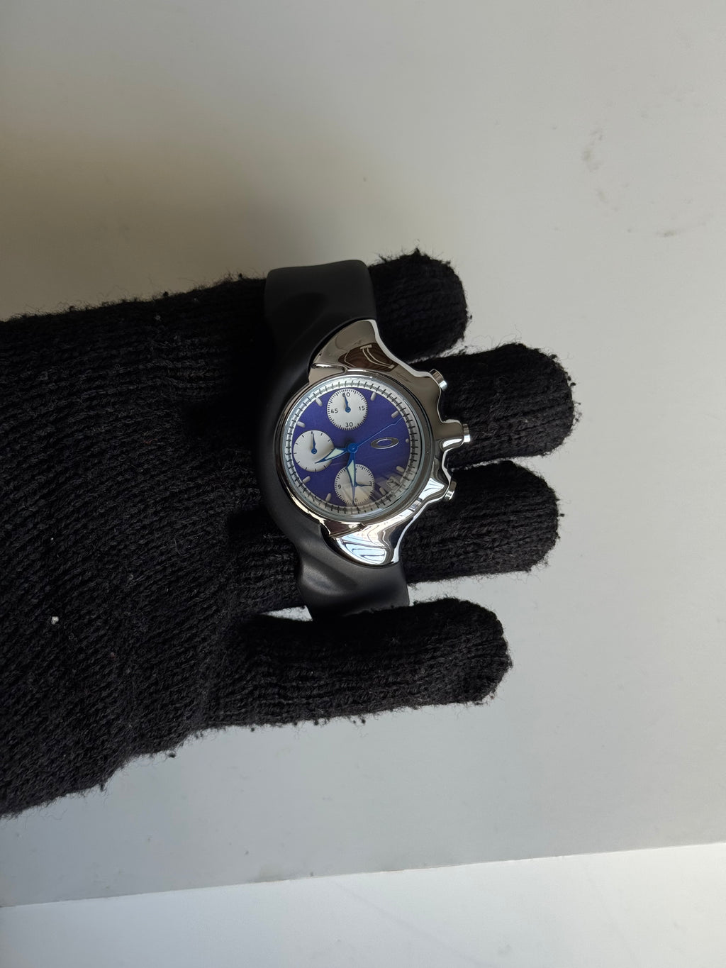 Oakley detonator watch