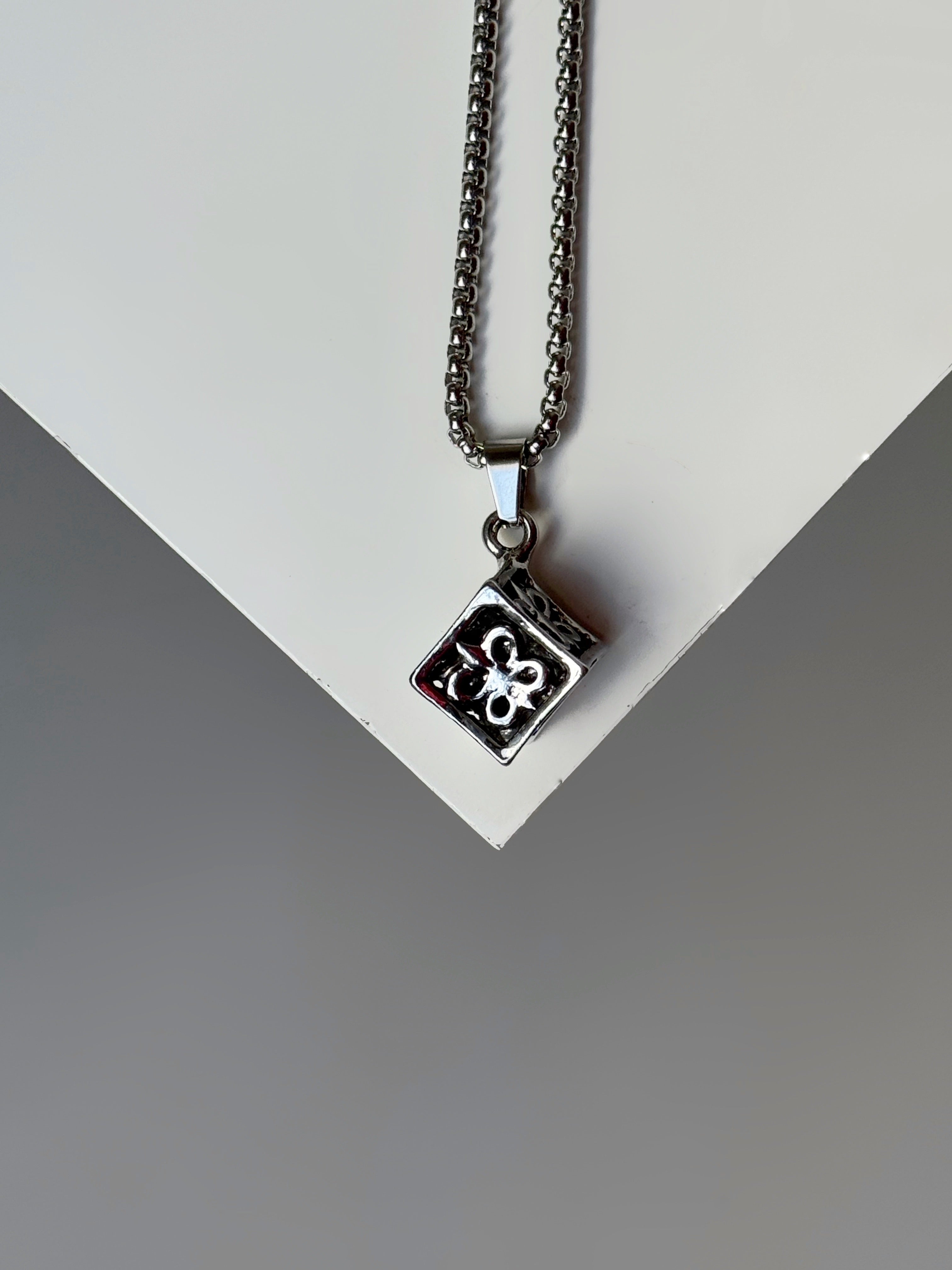 Sleek cube-thumbmail-2