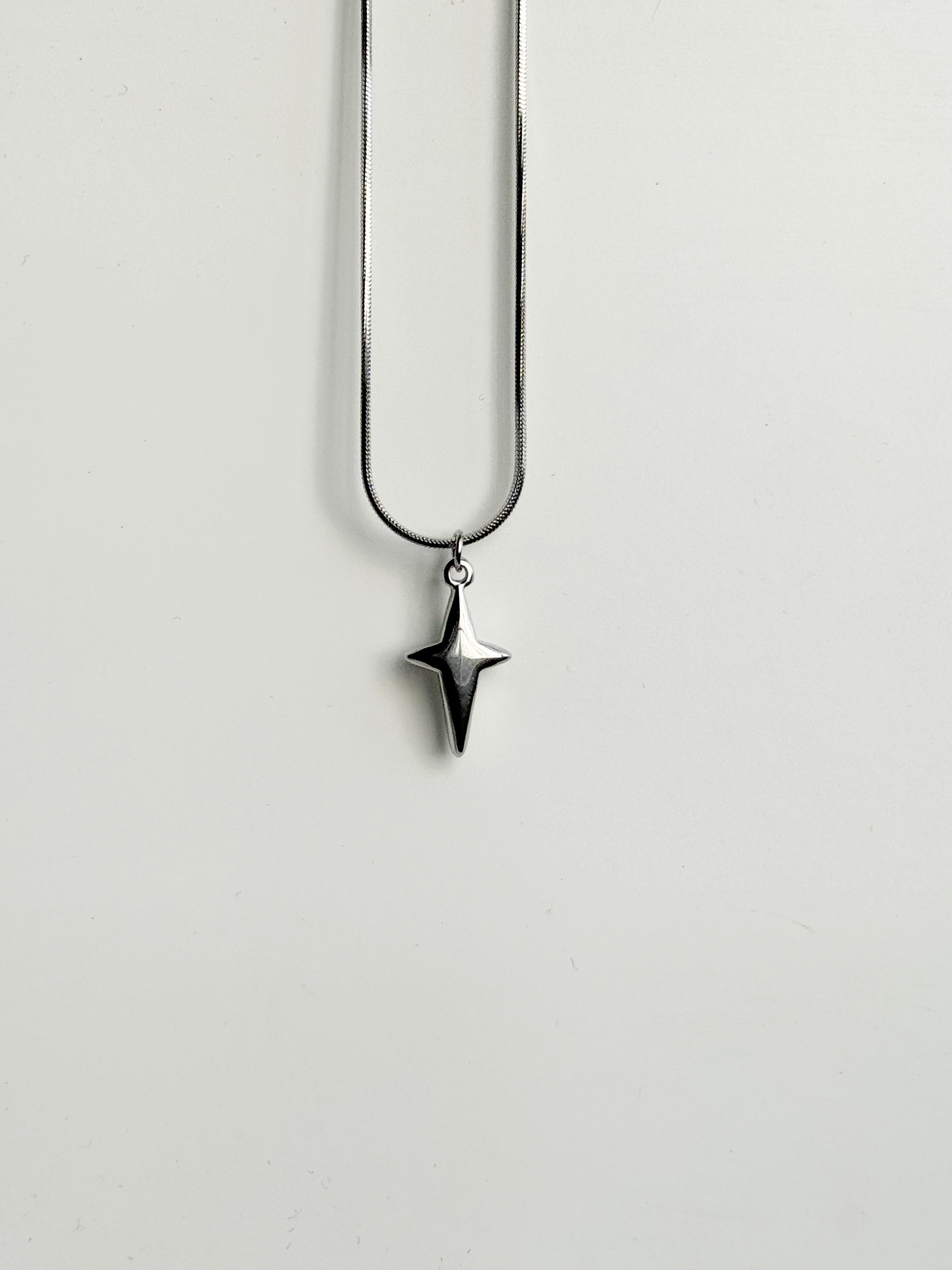 Star pendant chain #1