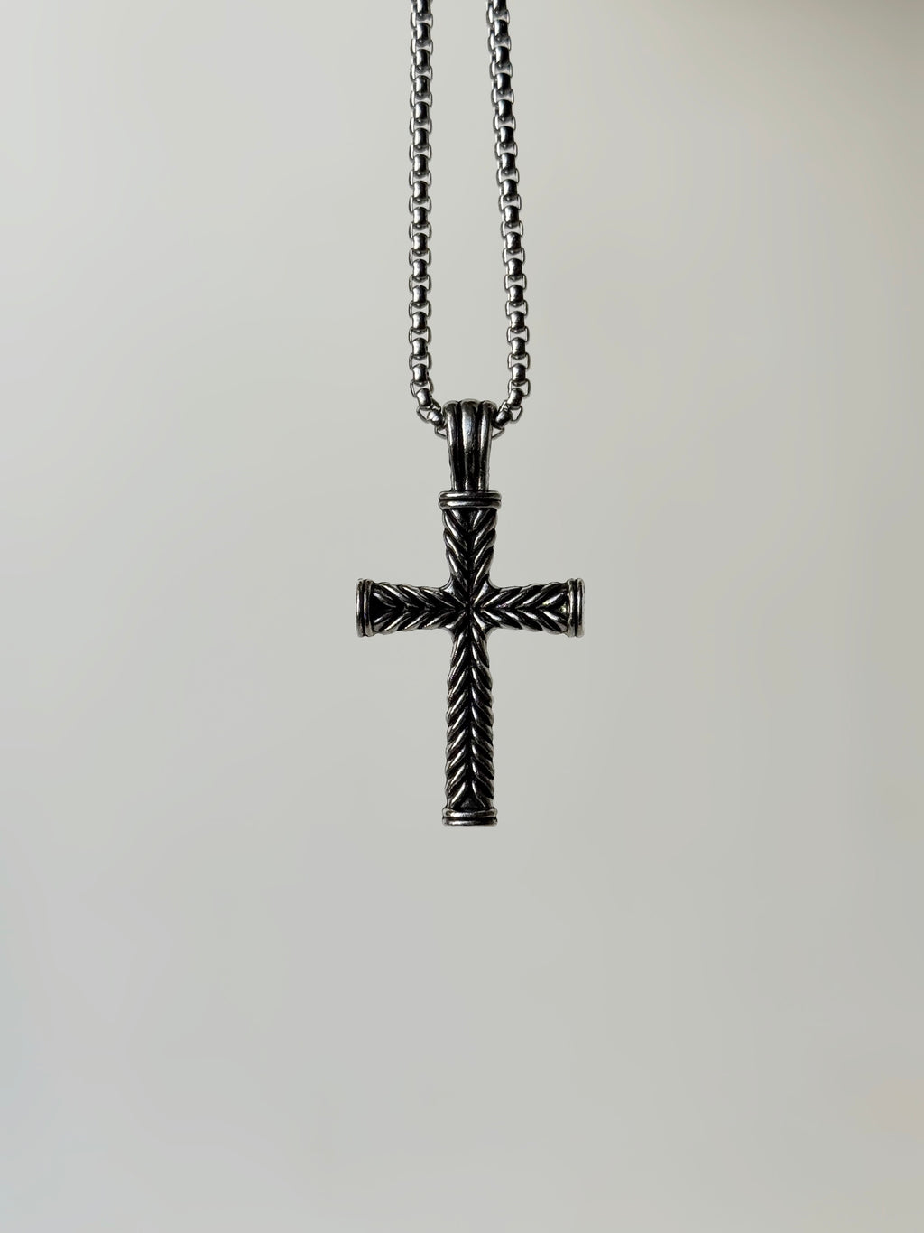 Rope texture cross