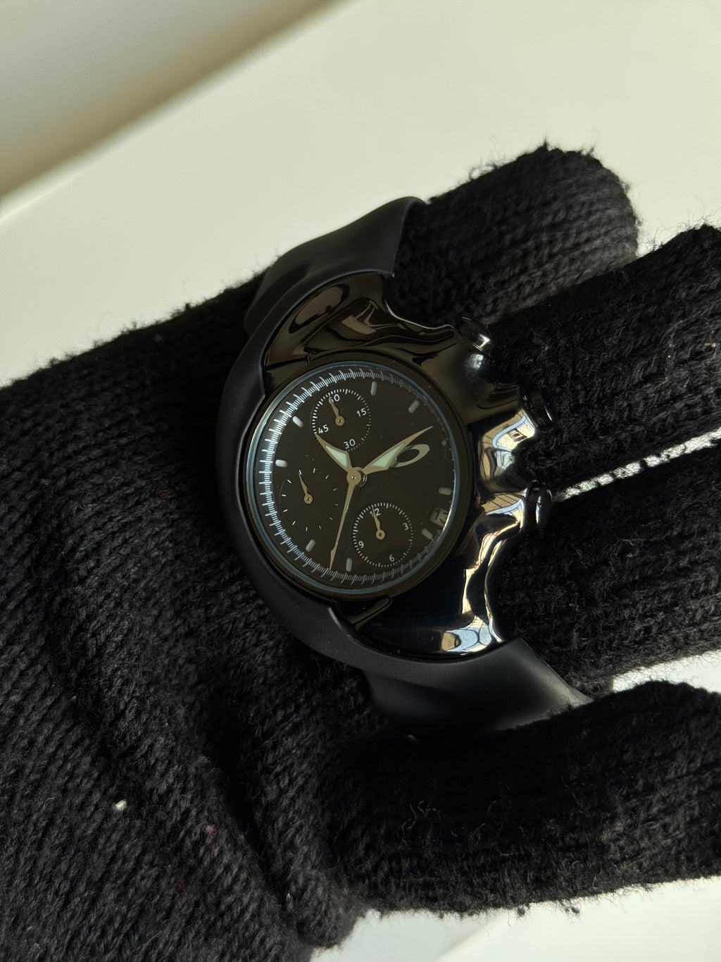 Oakley detonater watch