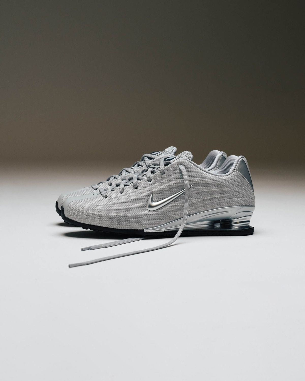 Nike shox z reimagines 2026-thumbmail-2