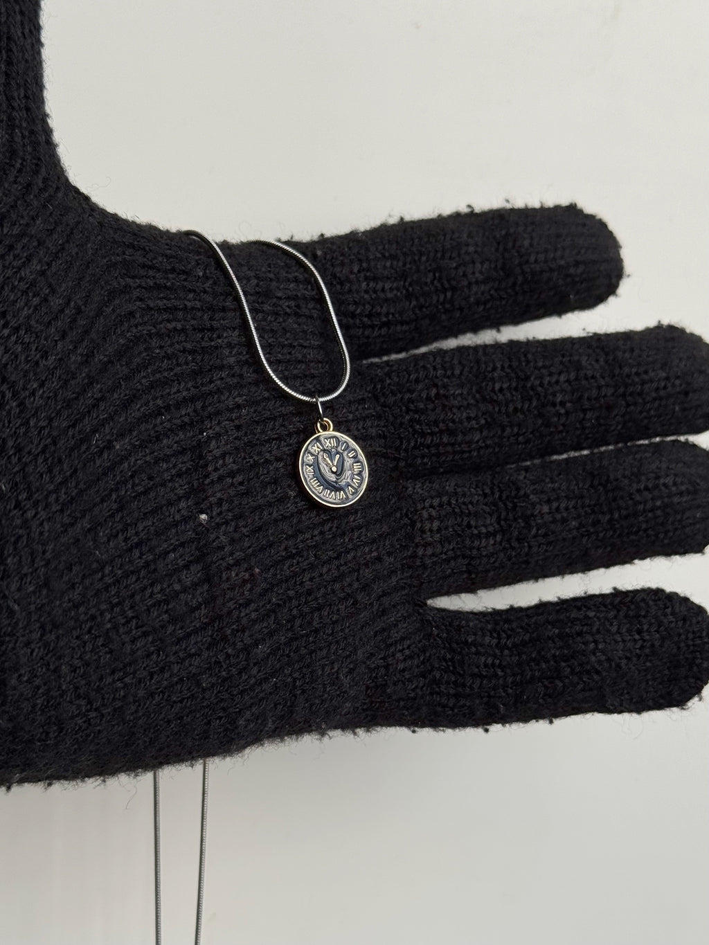 Timepiece pendant chain