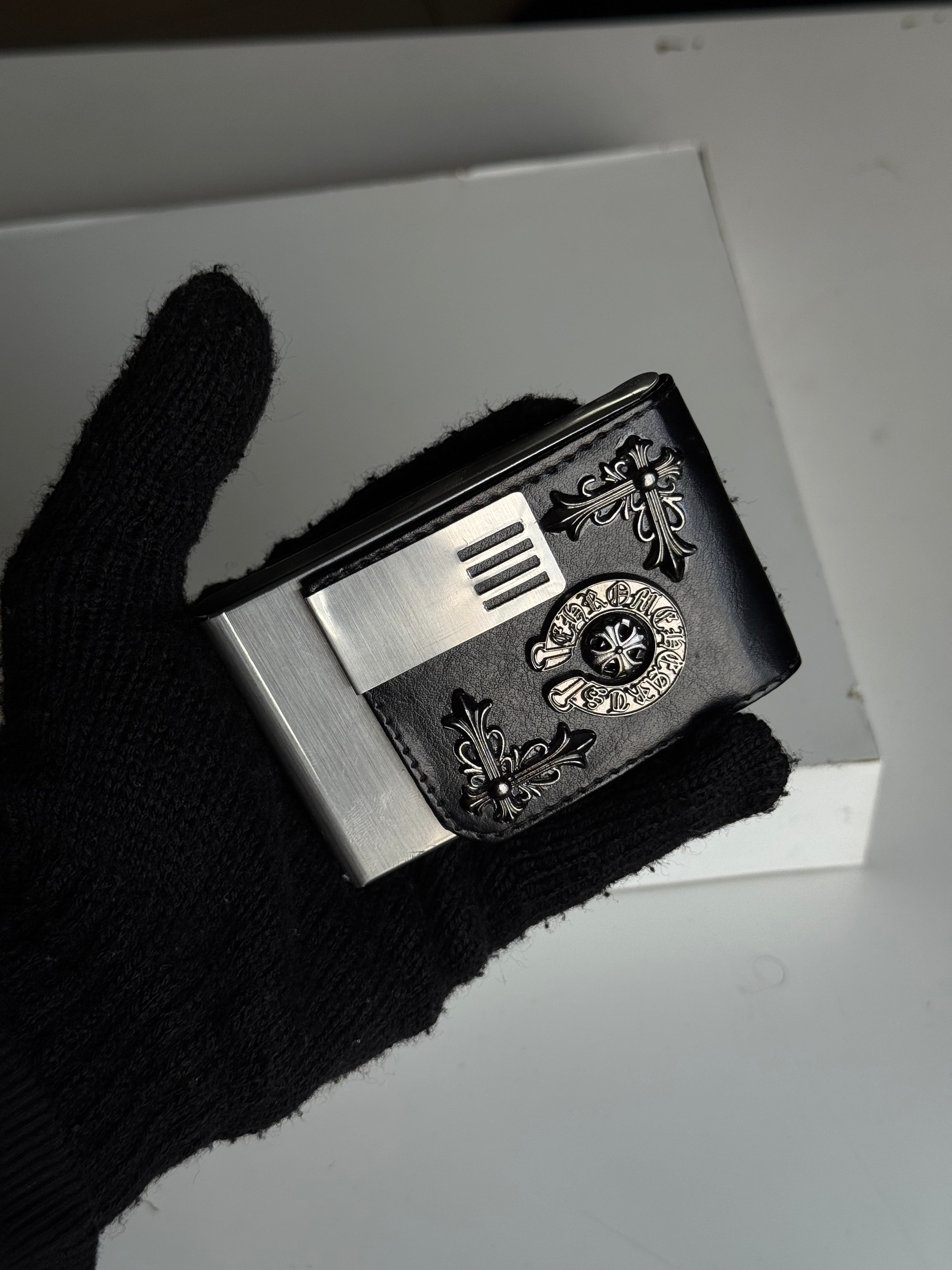 Metal gothic cross wallet