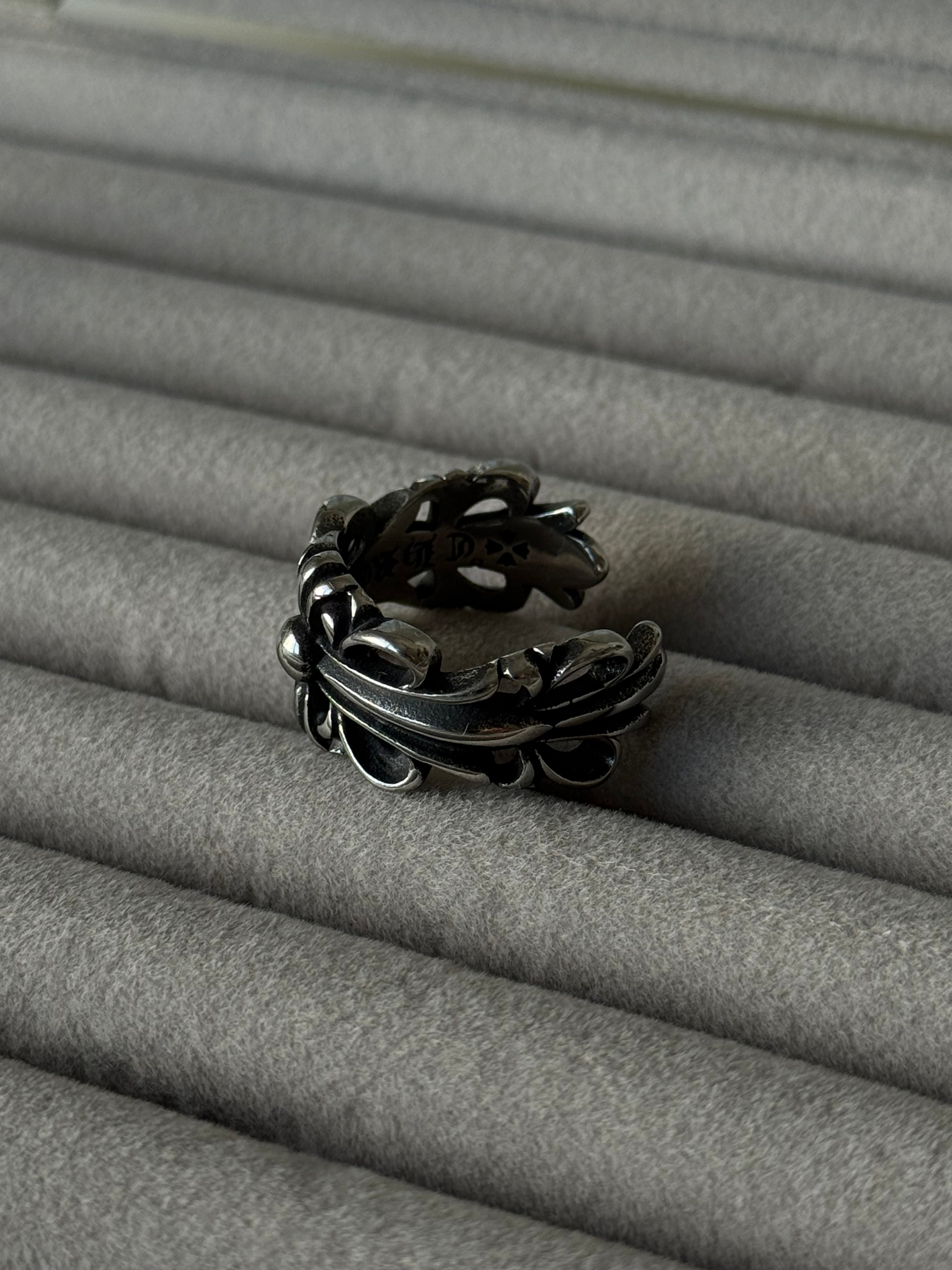 Chrome Hearts Double Floral Cross Ring