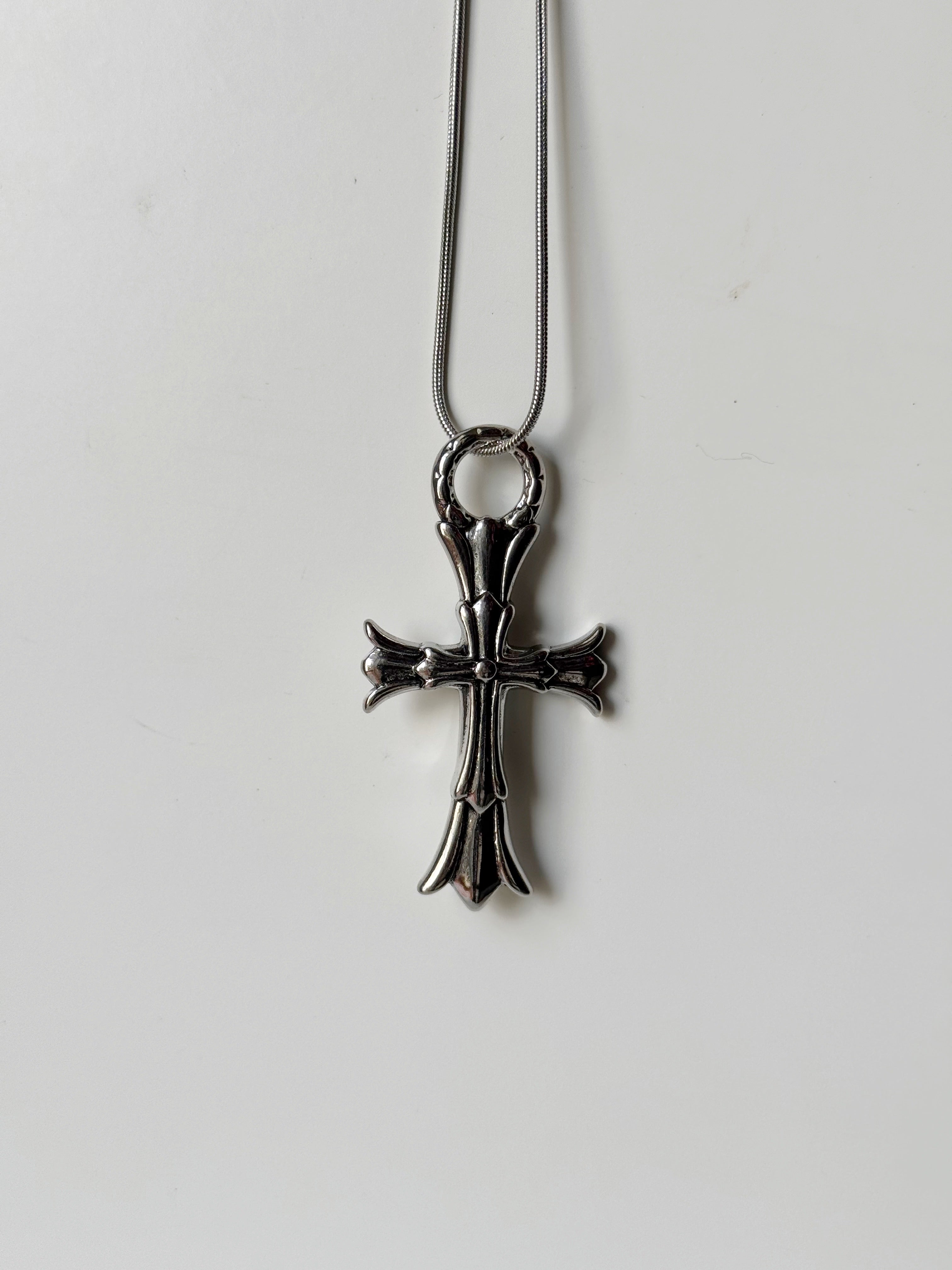 Chrome hearts cross pendant chain