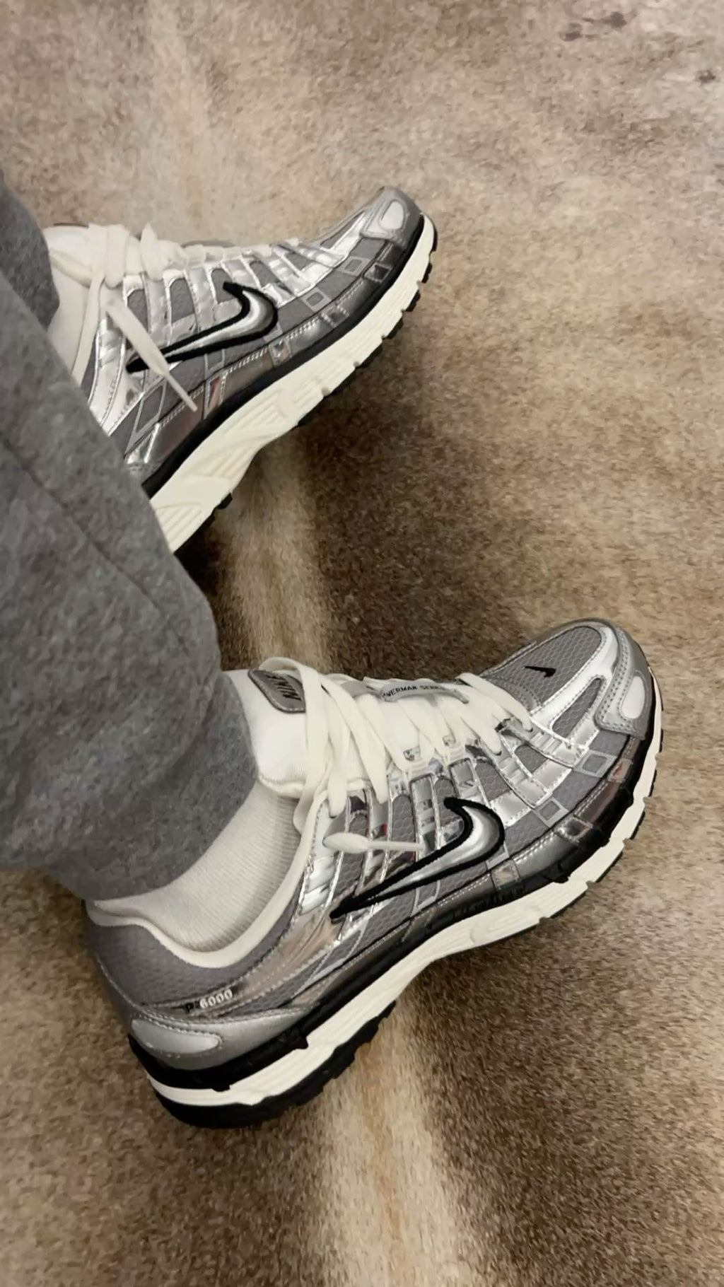 Nike p6000 metallic silver