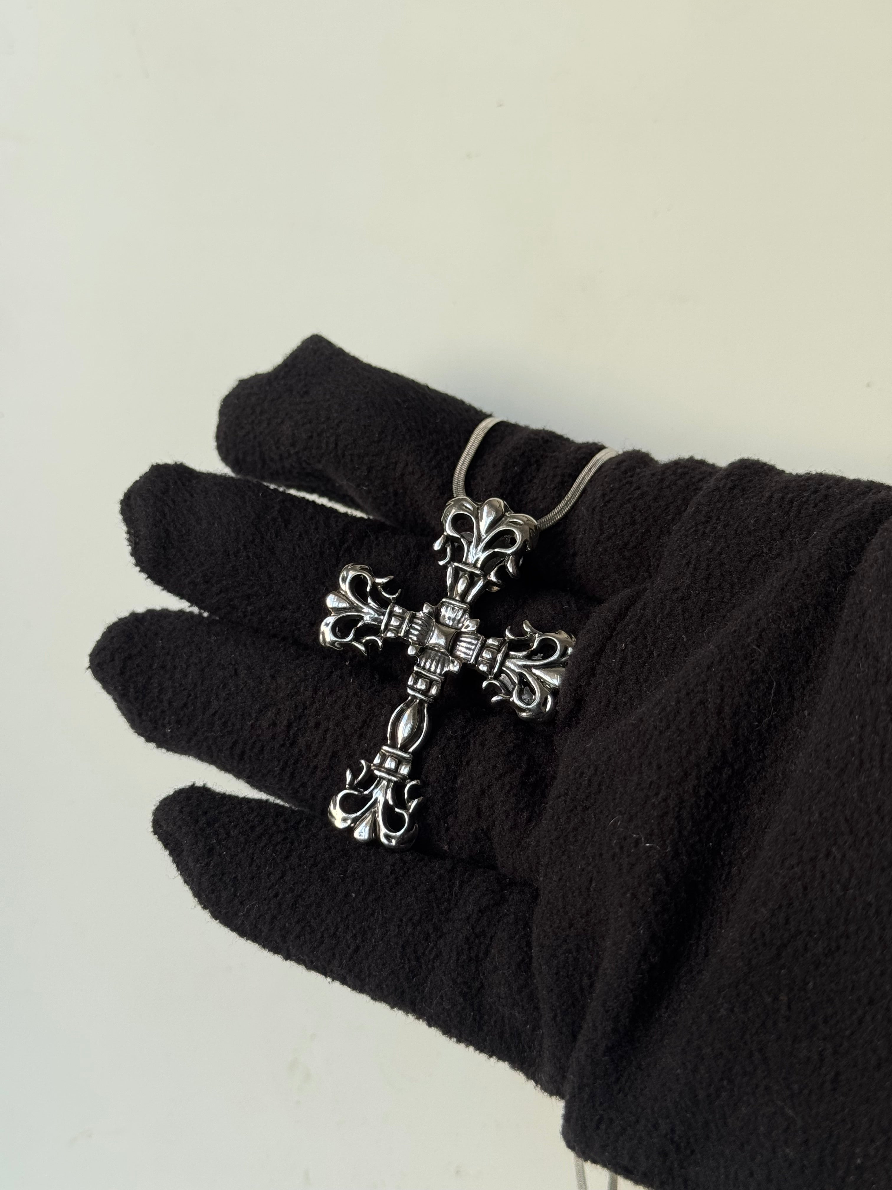 FILIGREE CROSS