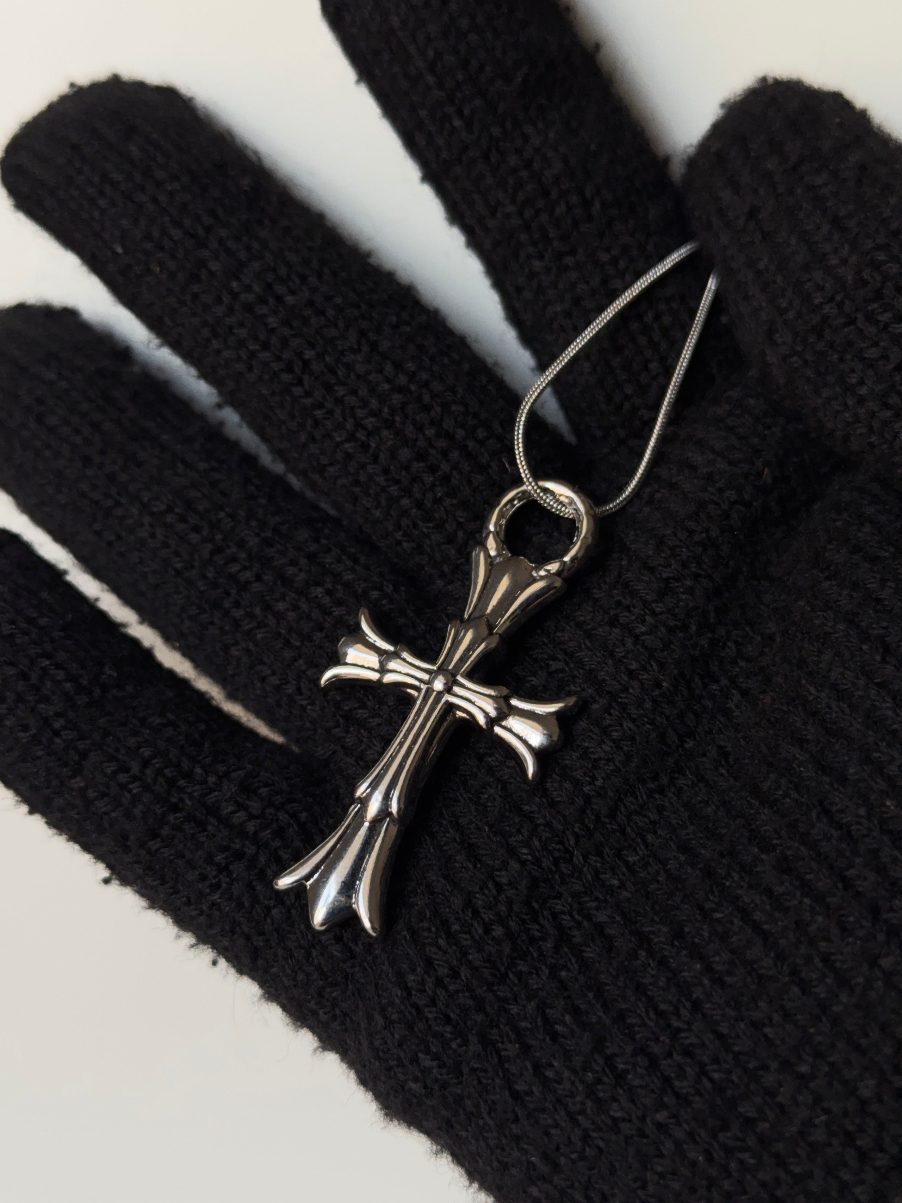 Chrome hearts cross pendant chain