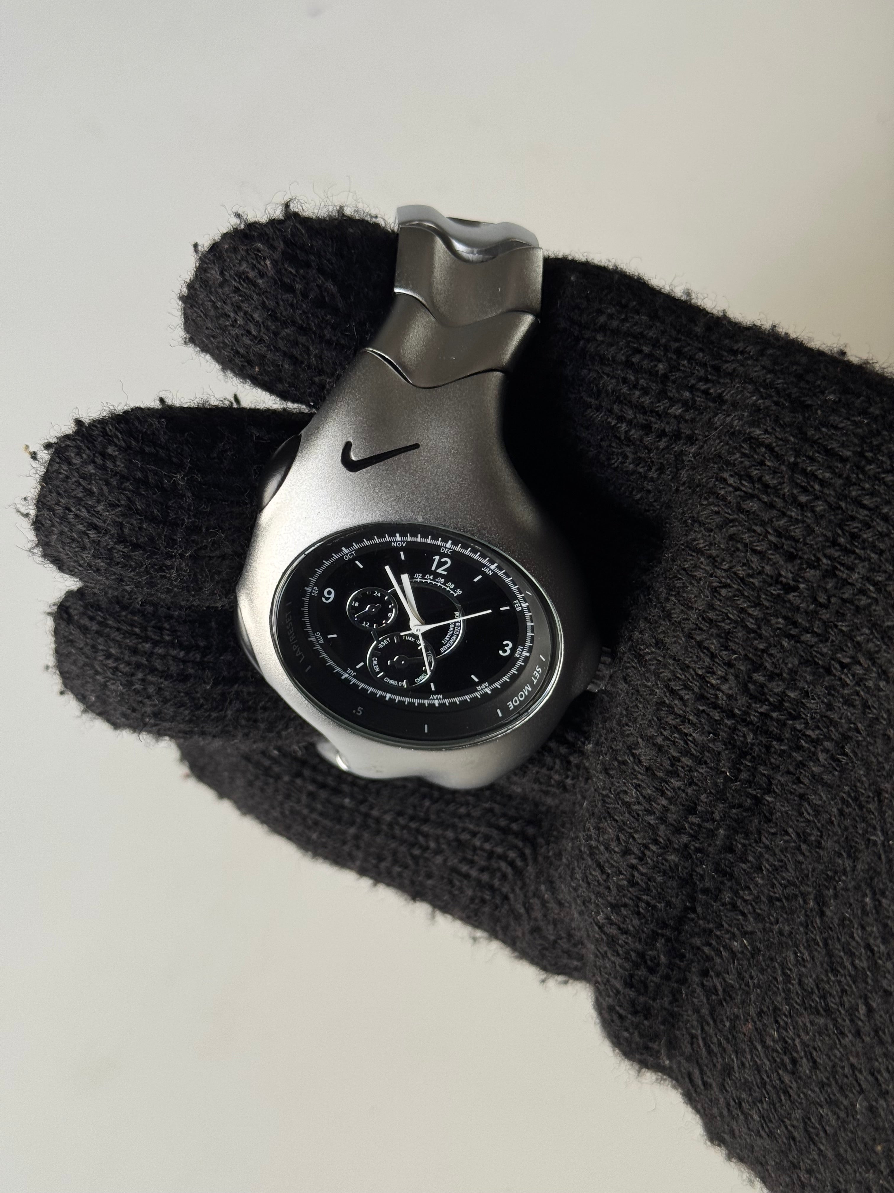 Nike 2001 retro watch