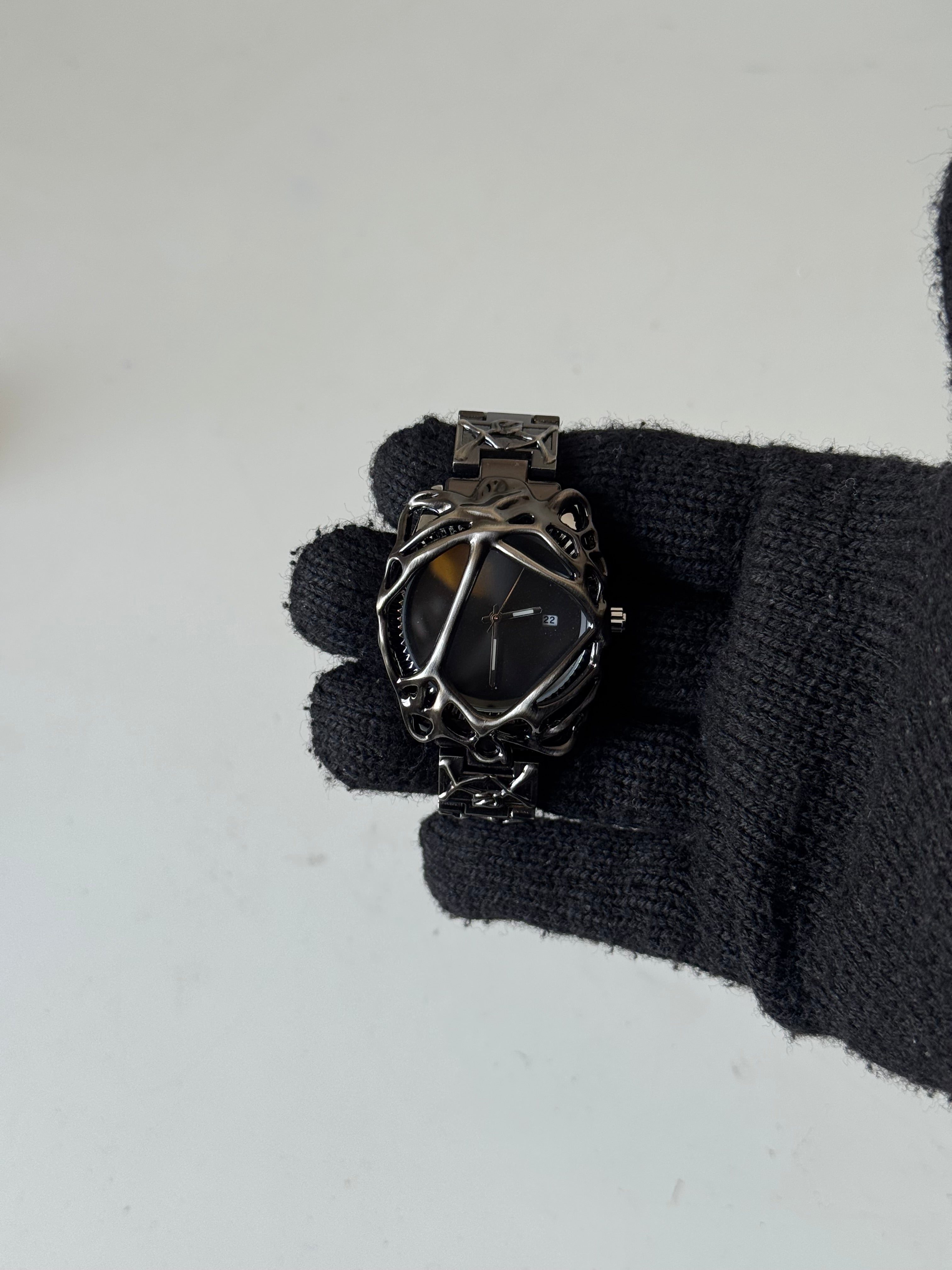 The spider web-thumbmail-2