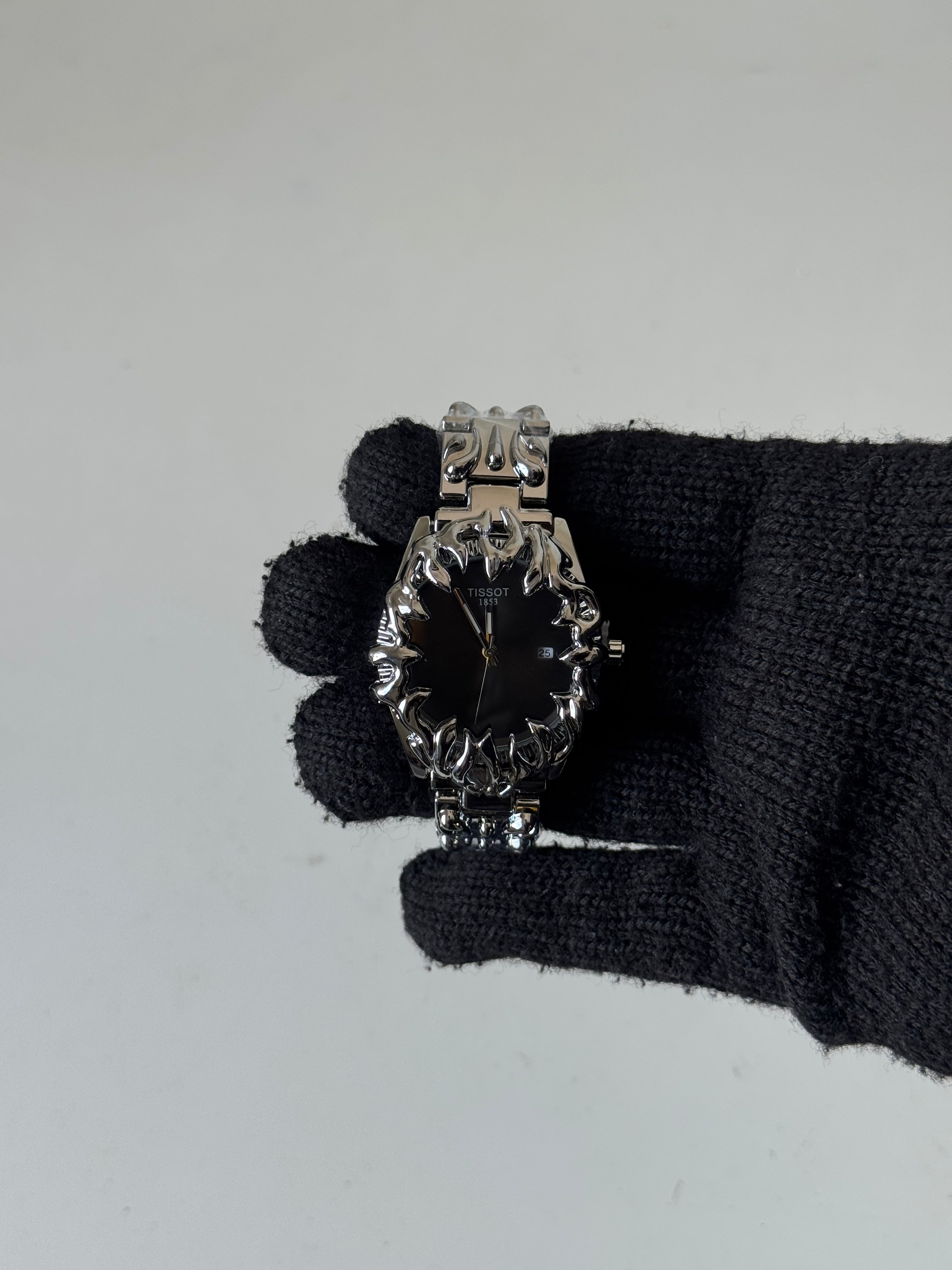 The claw / black silver-thumbmail-2