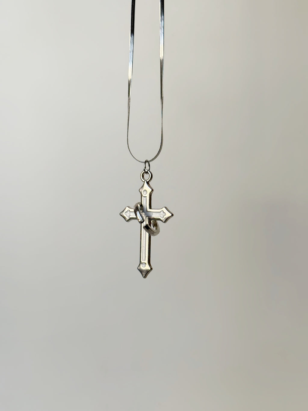 SILVER TONED CROSS PENDANT