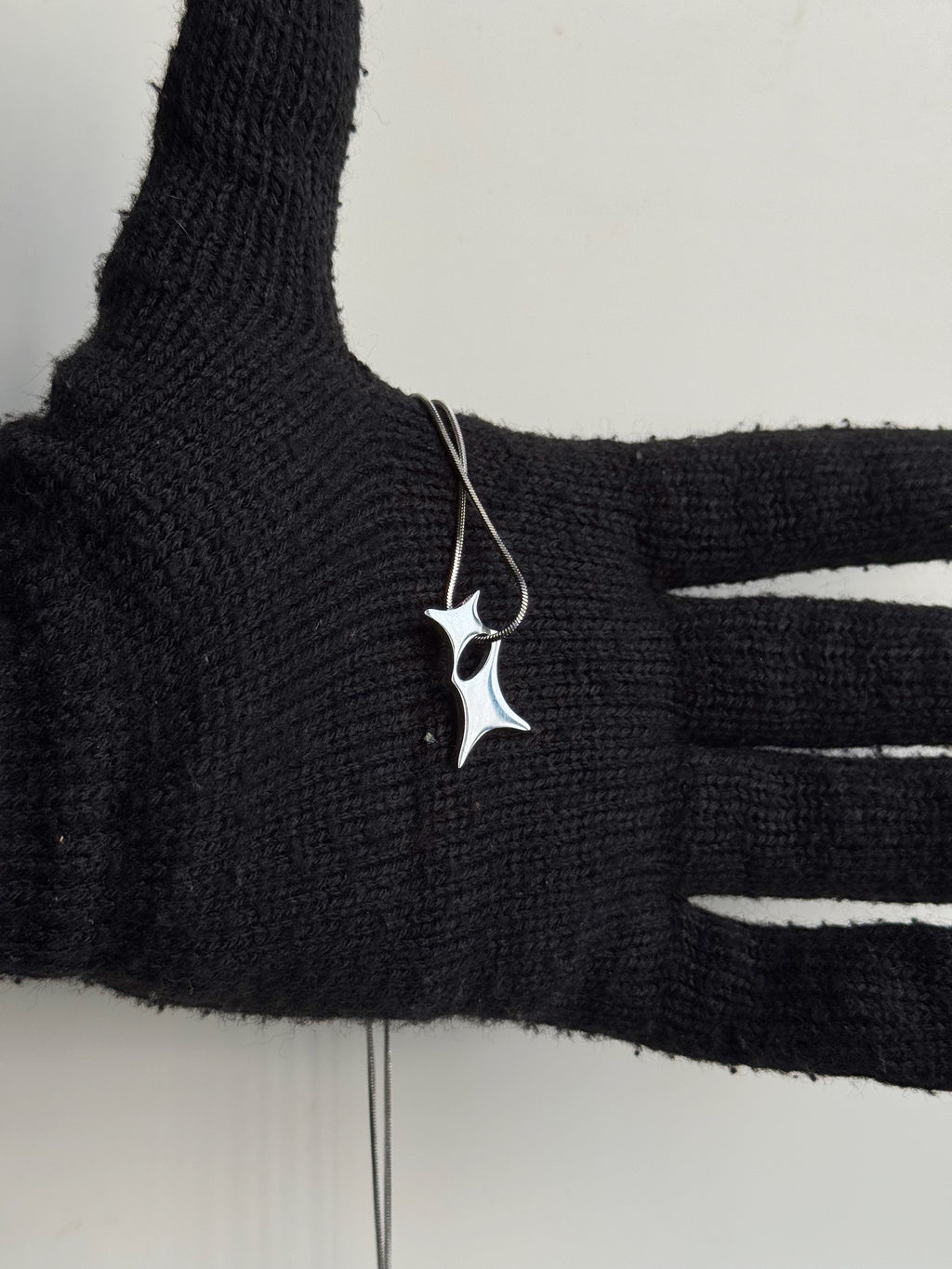 Double start pendant chain