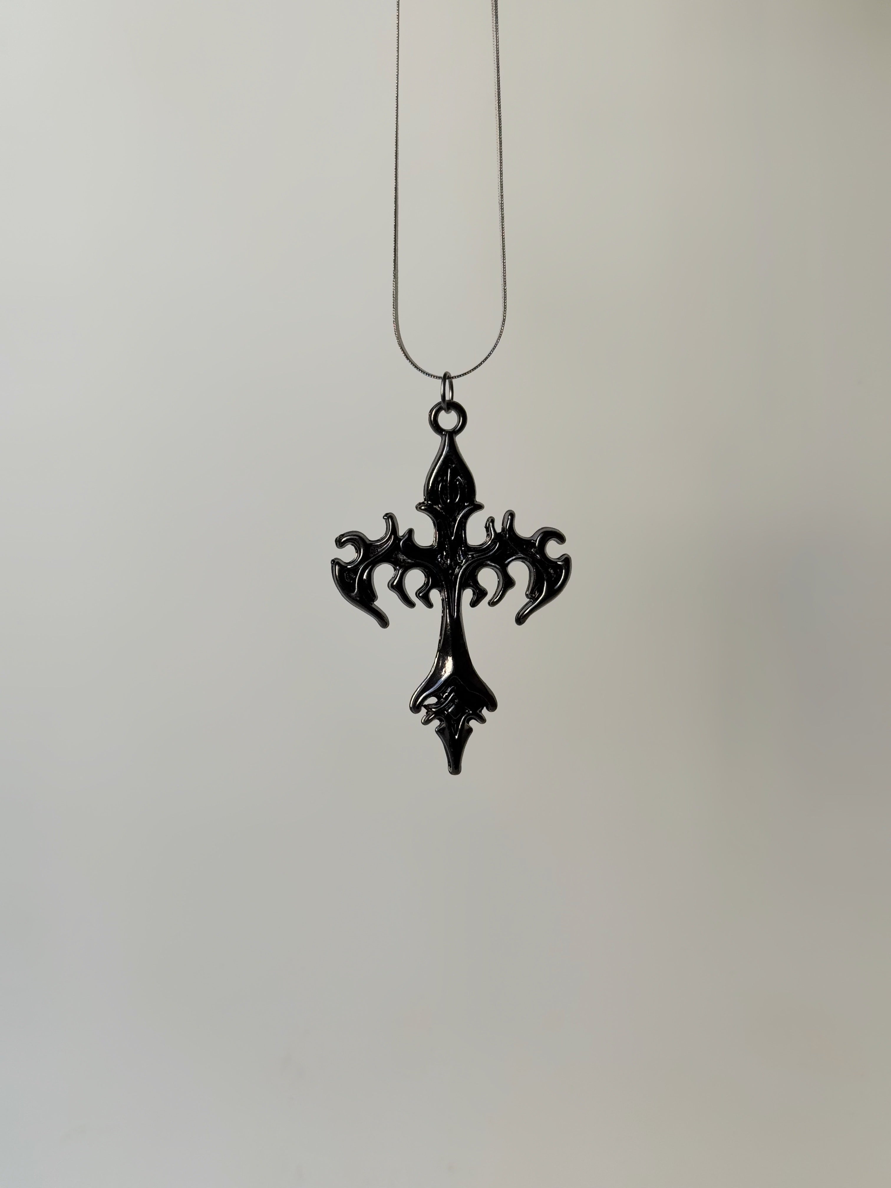 GOTHIC CROSS PENDANT