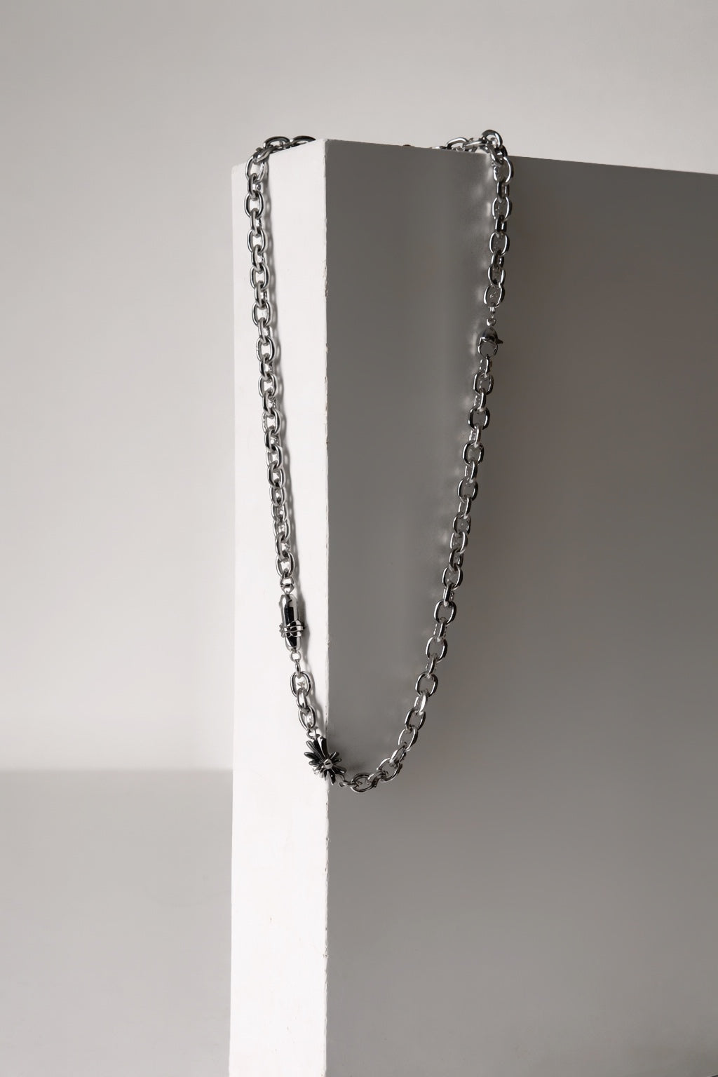 Tiny cross CH neckpiece-thumbmail-1