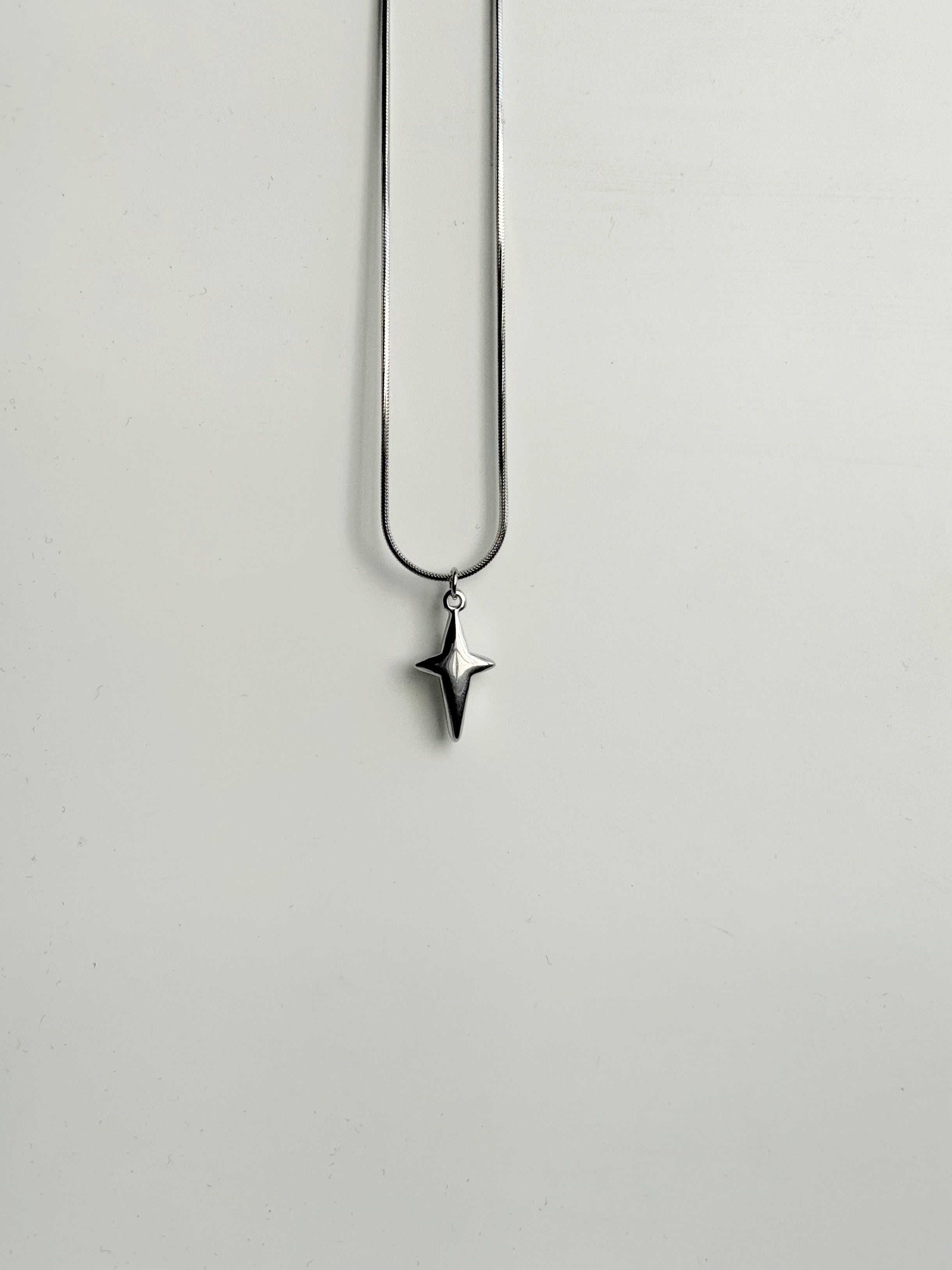 Star pendant chain #1