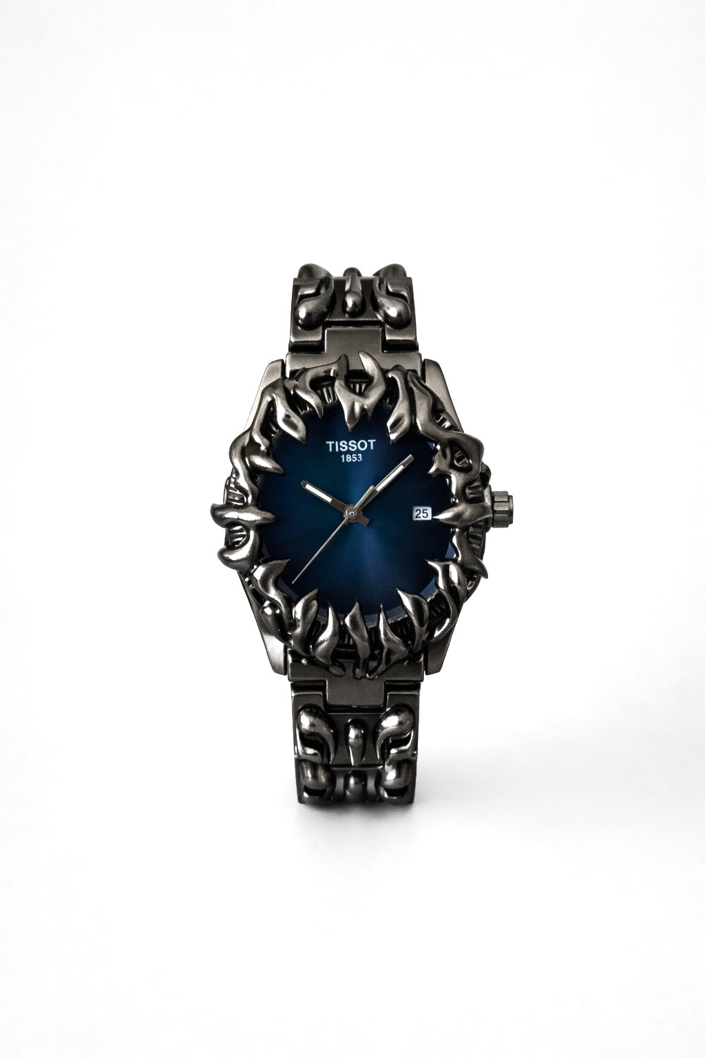 The claw // navy blue