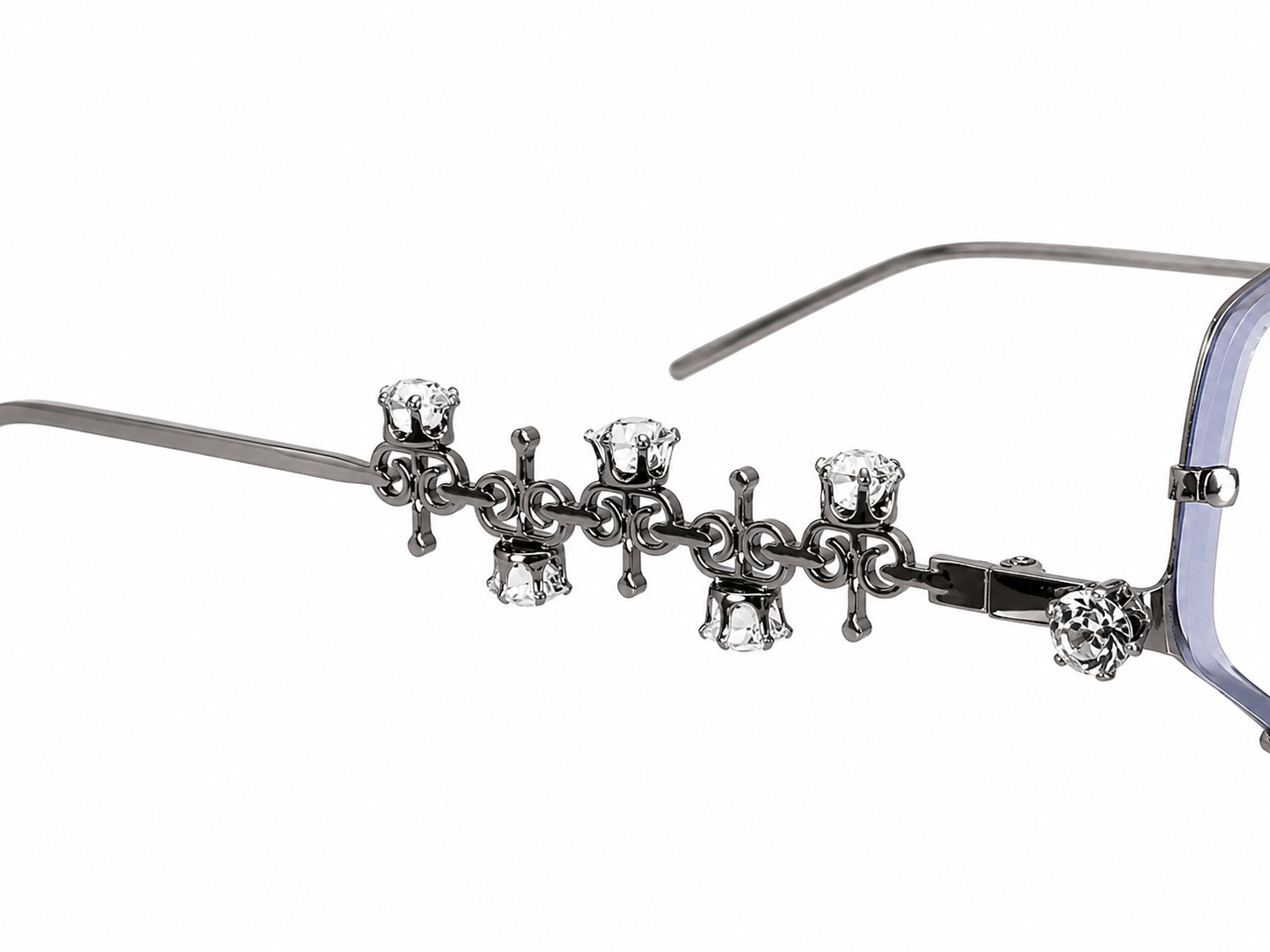 Pierced jewel-thumbmail-3