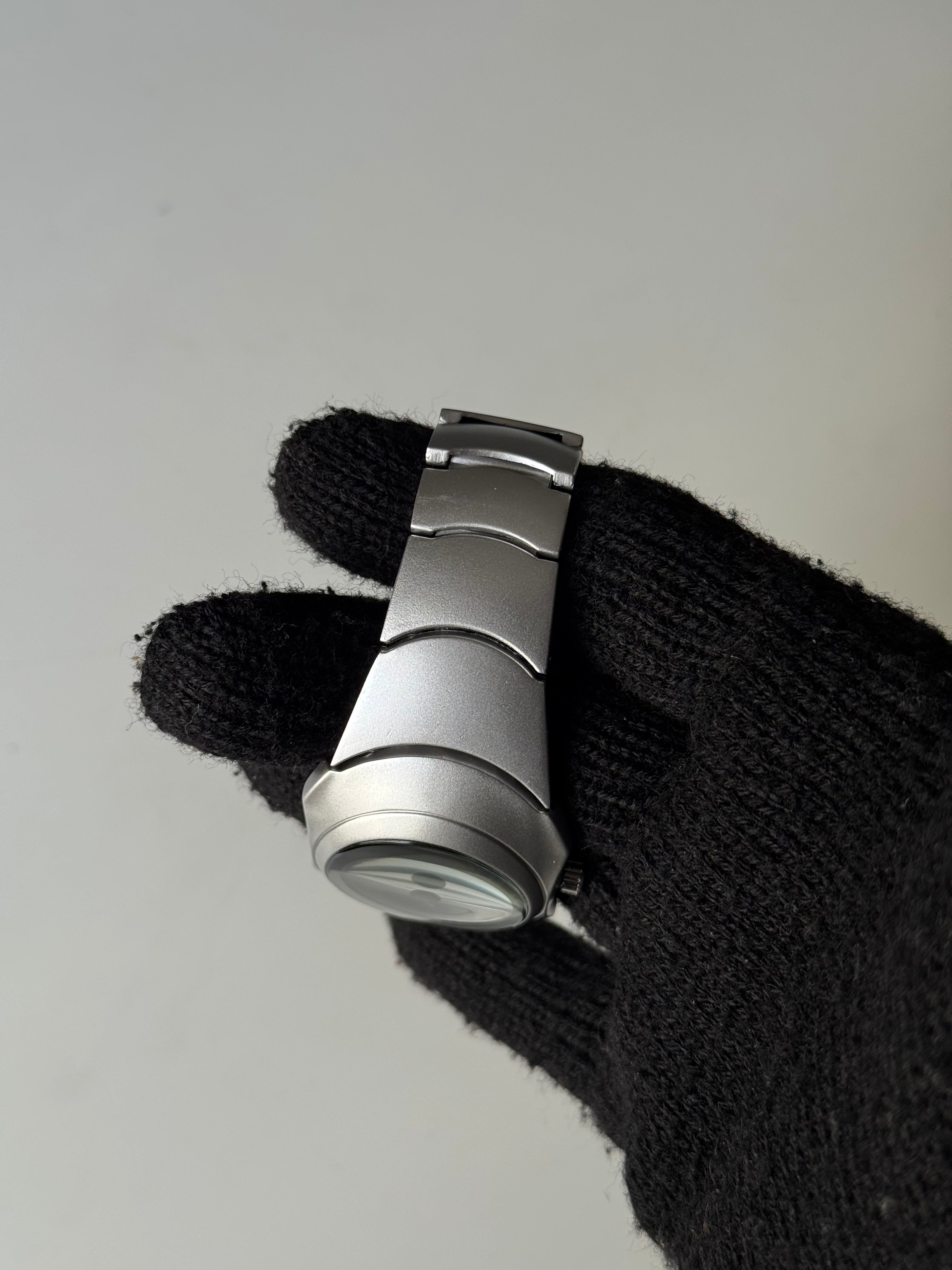 Oakley retro watch-thumbmail-4